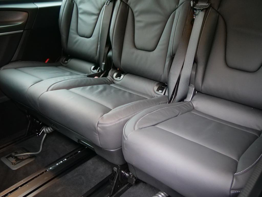 Used Mercedes-Benz V-Class 2025 for sale - 76848966: Photo 8