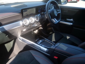 Used Mercedes-Benz EQB 2024 for sale - 75509211: Photo