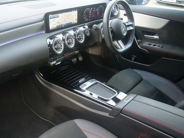 Used Mercedes-Benz CLA 2024 for sale - 76111590: Photo 3