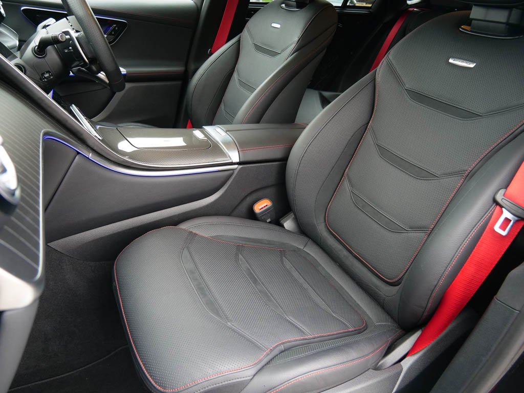 Used Mercedes-Benz GLC 2024 for sale - 77052390: Photo 15