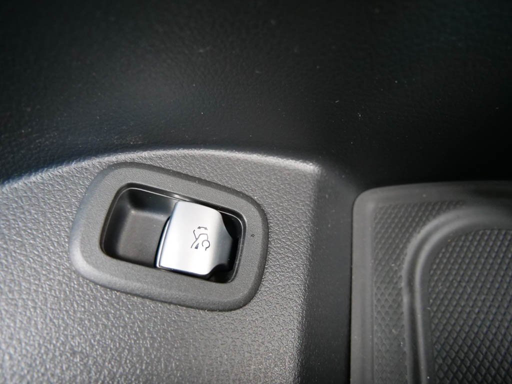 Used Mercedes-Benz GLC 2024 for sale - 77052390: Photo 18