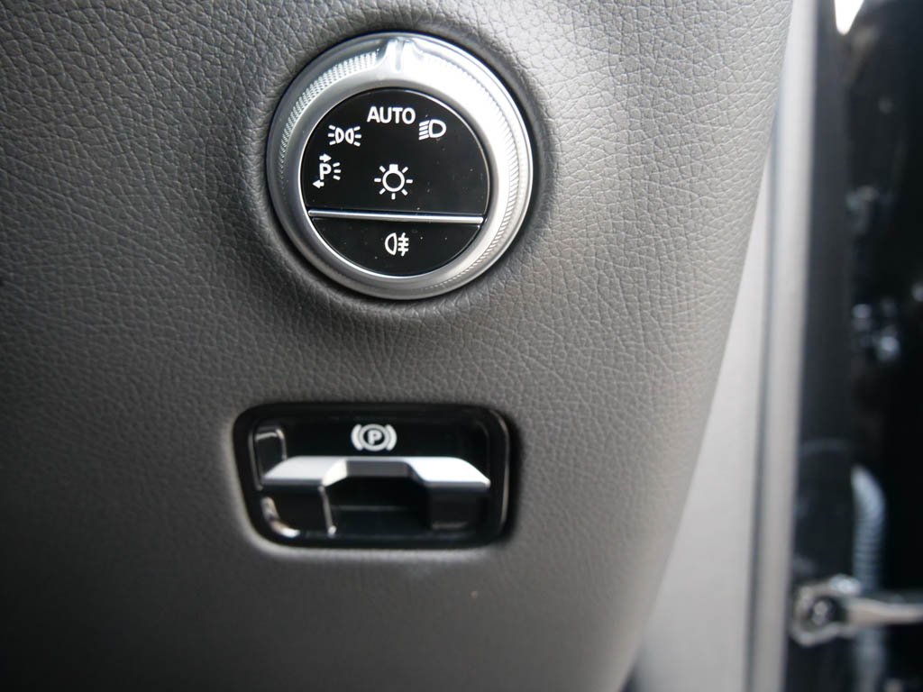 Used Mercedes-Benz GLC 2024 for sale - 77052390: Photo 19