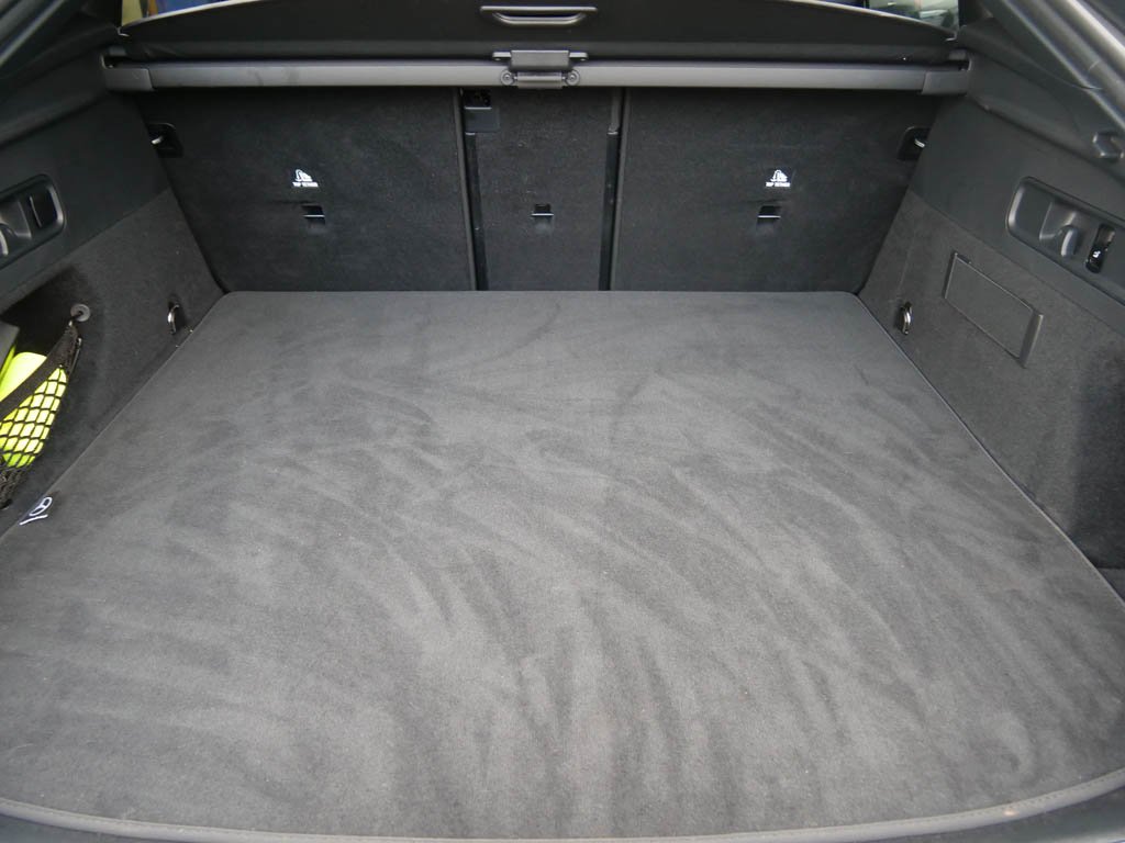 Used Mercedes-Benz GLC 2024 for sale - 77052390: Photo 9