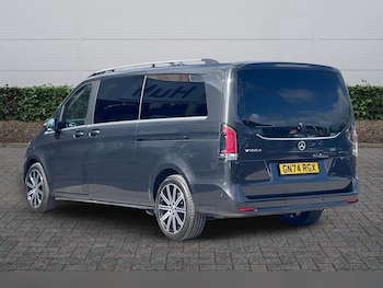 Used Mercedes-Benz V-Class 2024 for sale - 78277348: Photo