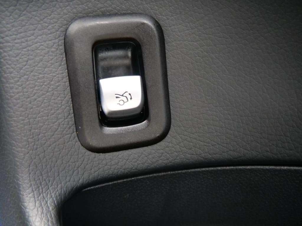 Used Mercedes-Benz GLC 2022 for sale - 76716737: Photo 17