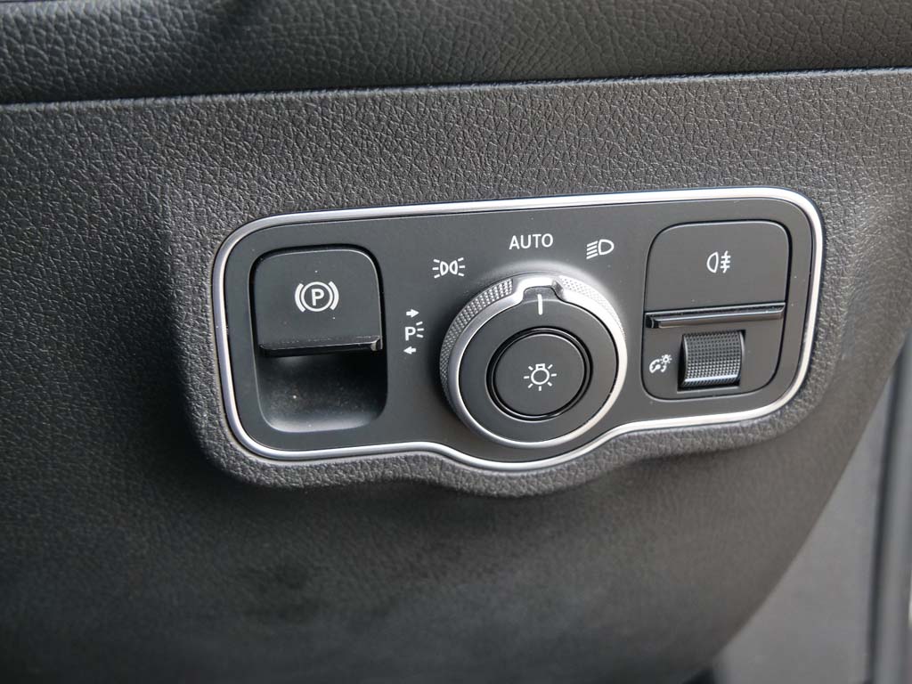 Used Mercedes-Benz GLB 2022 for sale - 76662328: Photo 11