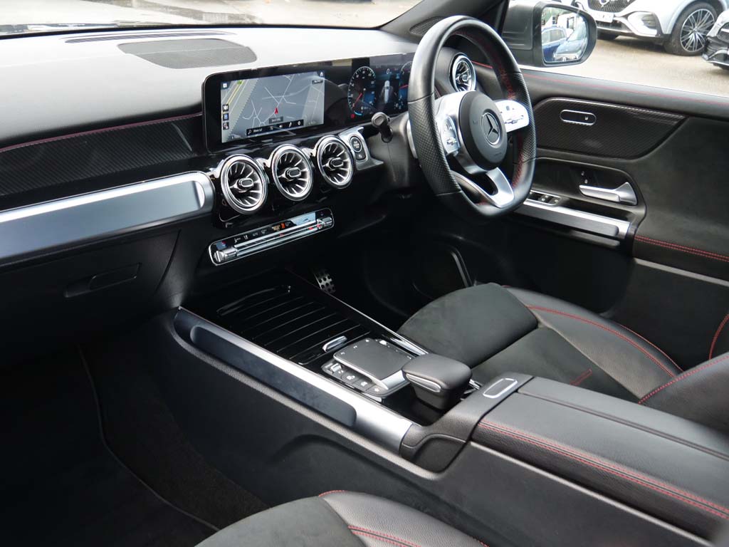 Used Mercedes-Benz GLB 2022 for sale - 76662328: Photo 3