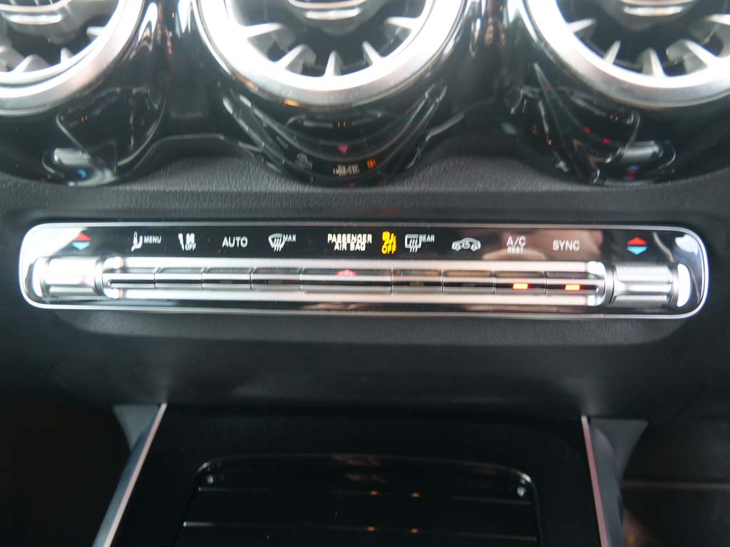 Used Mercedes-Benz GLB 2022 for sale - 76662328: Photo 30