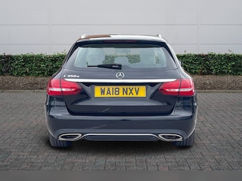Used Mercedes-Benz C Class 2018 for sale - 79249924: Photo