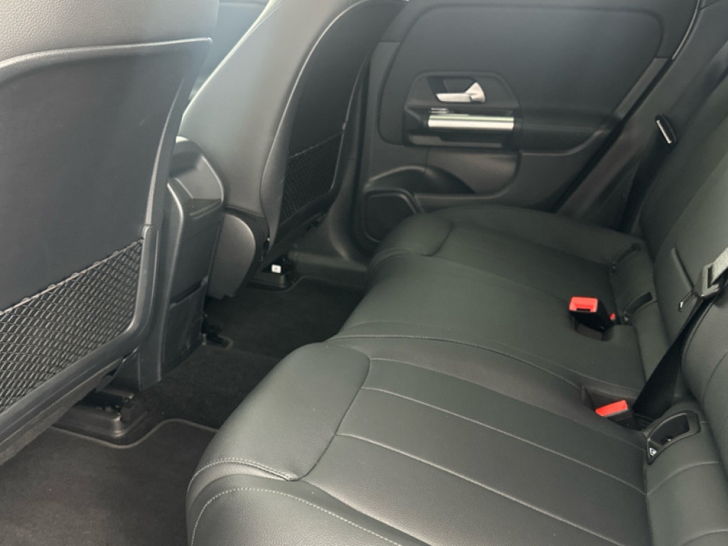 Used Mercedes-Benz EQA 2024 for sale - 76123887: Photo 8