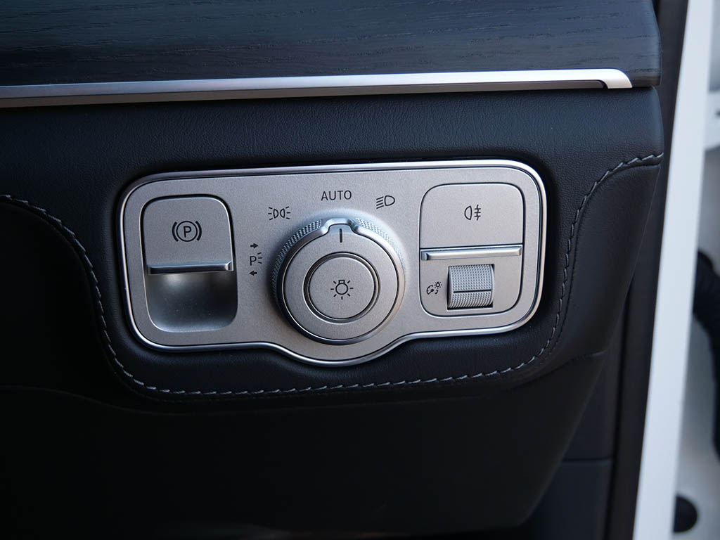 Used Mercedes-Benz GLS 2023 for sale - 76190650: Photo 18