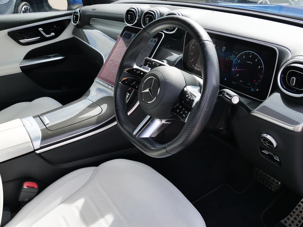 Used Mercedes-Benz GLC 2023 for sale - 76372338: Photo 23