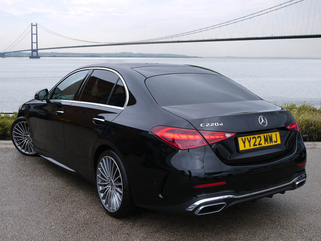 Used Mercedes-Benz C-Class 2022 for sale - 76110996: Photo 2