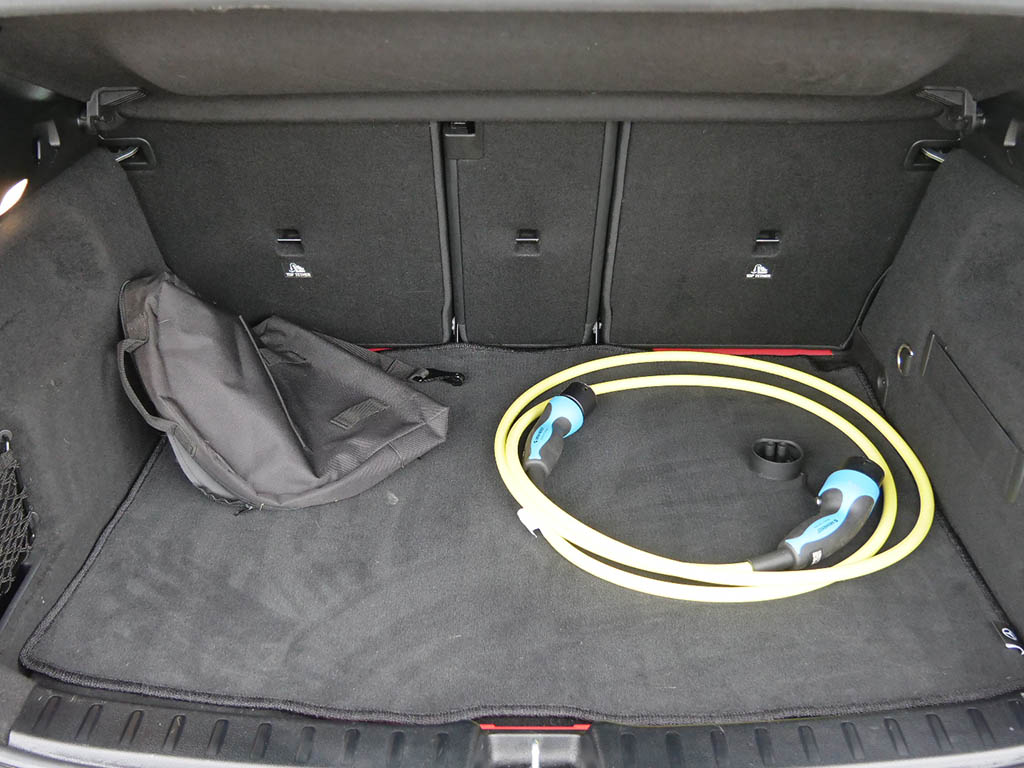 Used Mercedes-Benz GLA 2021 for sale - 76285457: Photo 9