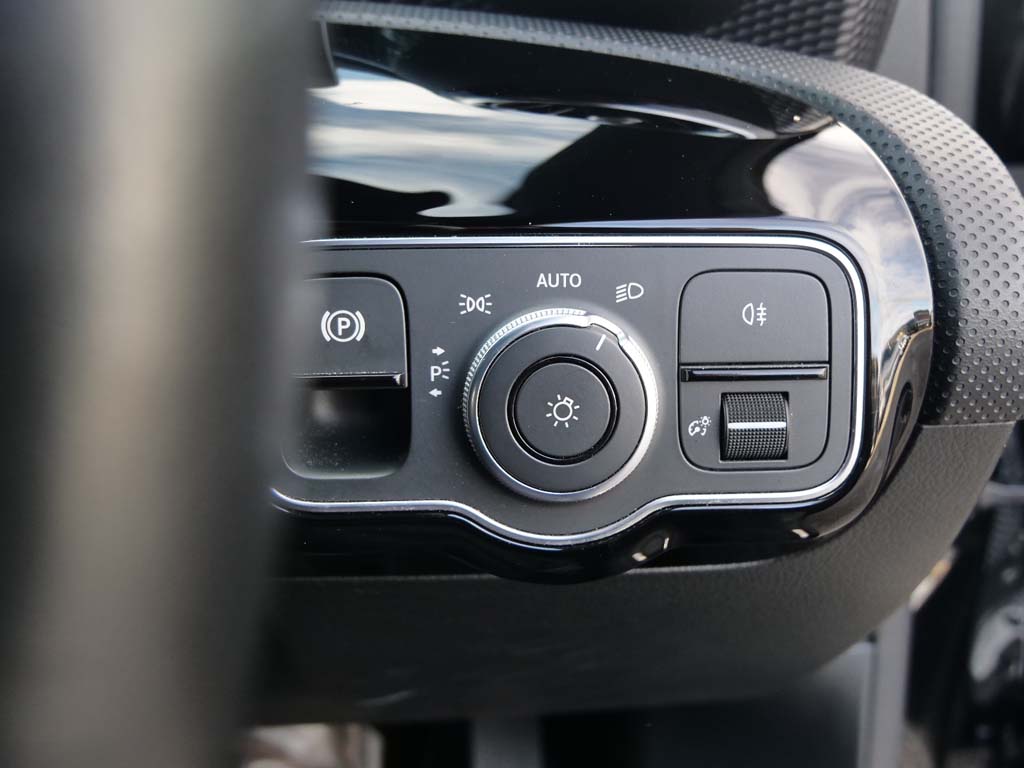 Used Mercedes-Benz A-Class 2019 for sale - 76434240: Photo 12