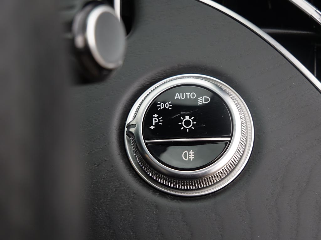 Used Mercedes-Benz E-Class 2025 for sale - 76110940: Photo 12