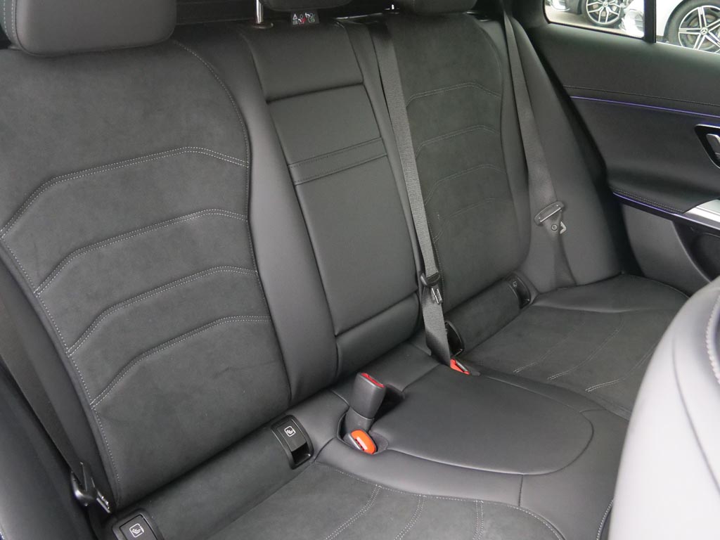 Used Mercedes-Benz E-Class 2025 for sale - 76110940: Photo 23