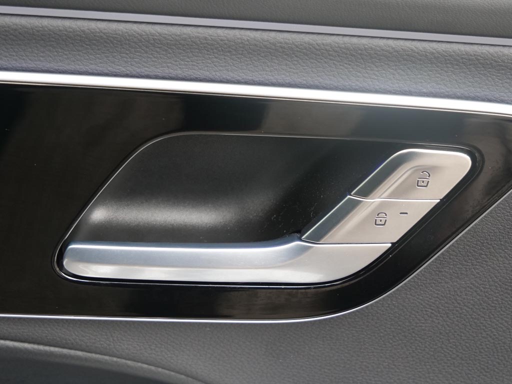 Used Mercedes-Benz E-Class 2025 for sale - 76110940: Photo 24