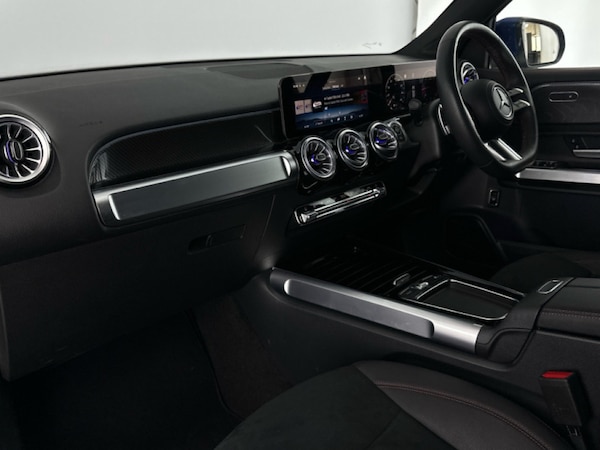 Used Mercedes-Benz GLB 2024 for sale - 76327805: Photo 5