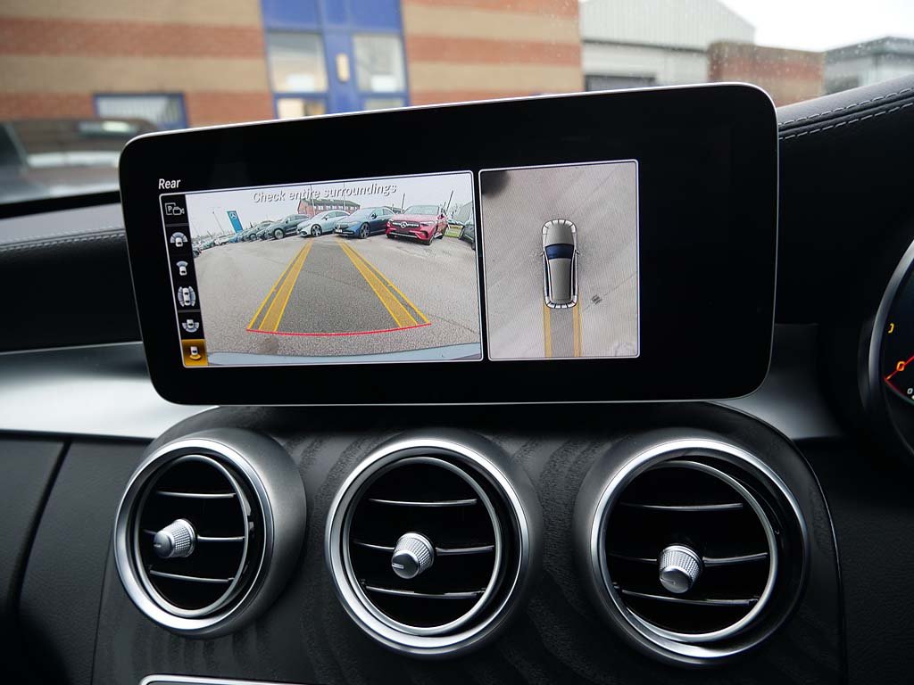 Used Mercedes-Benz C Class 2020 for sale - 77052410: Photo 33