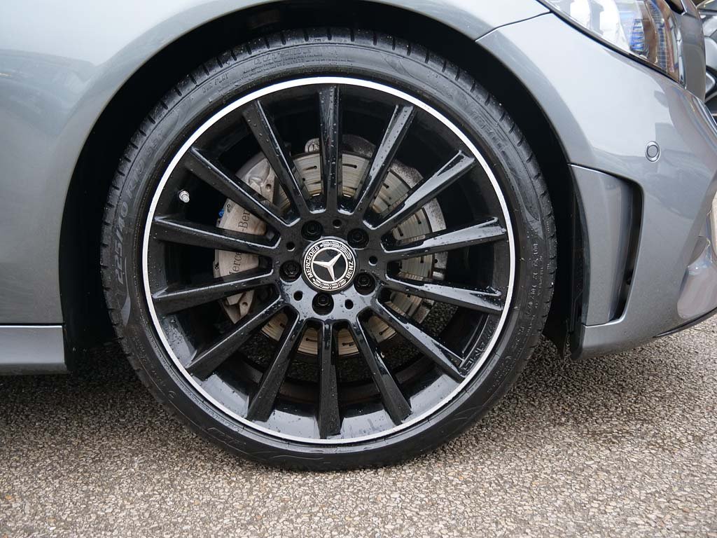 Used Mercedes-Benz C Class 2020 for sale - 77052410: Photo 5