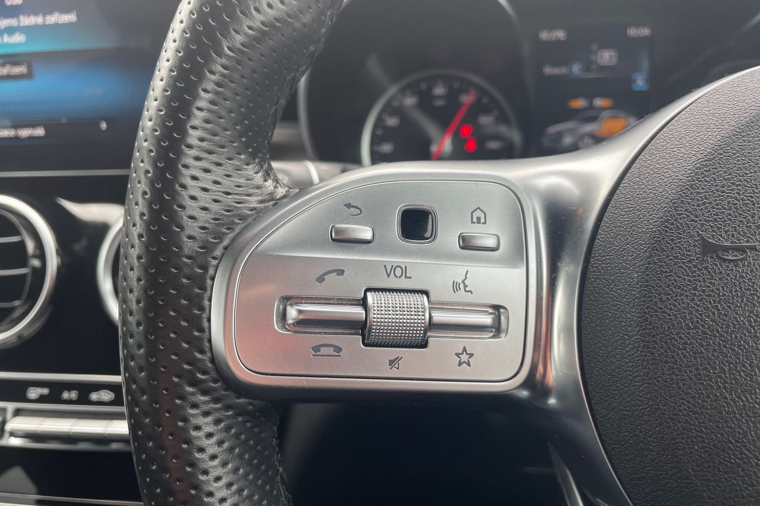 Used Mercedes-Benz GLC 2022 for sale - 78049039: Photo 30