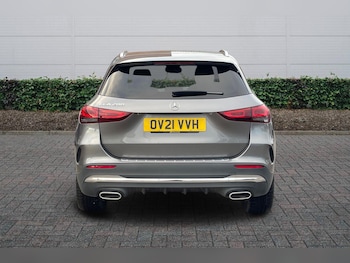 Used Mercedes-Benz GLA 2021 for sale - 76662351: Photo