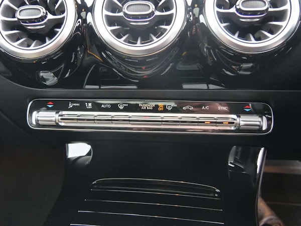 Used Mercedes-Benz CLA 2024 for sale - 76111211: Photo 29