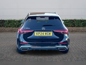 Used Mercedes-Benz C Class 2024 for sale - 77359887: Photo