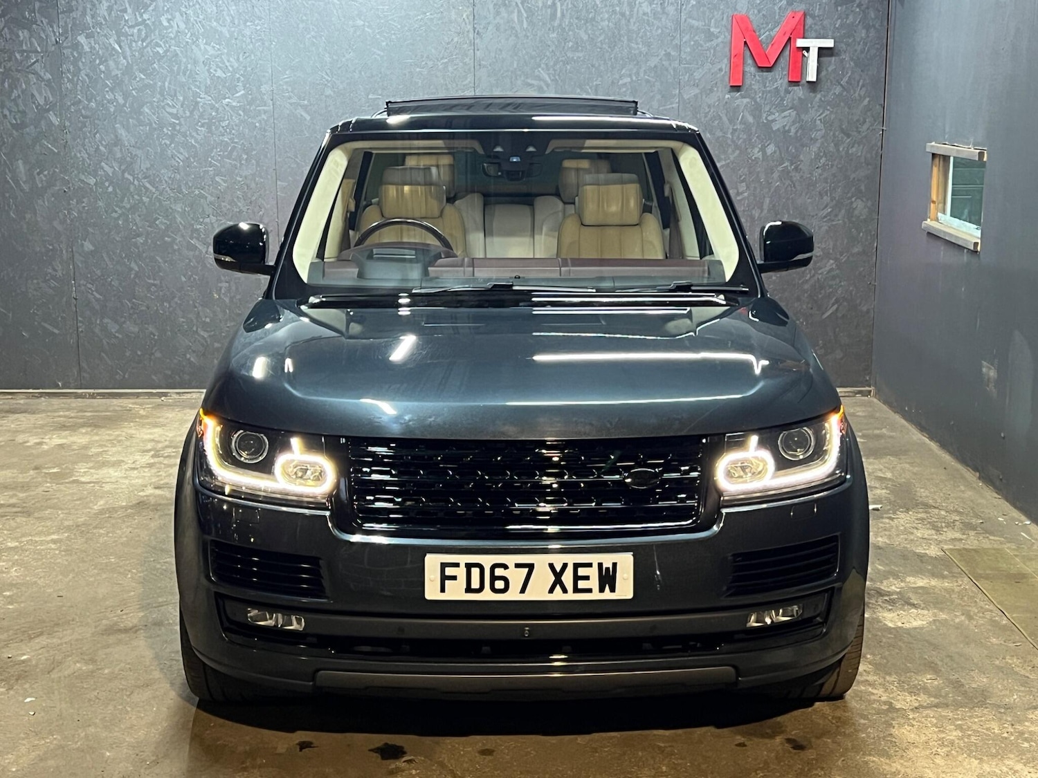 Used Land Rover Range Rover 2017 for sale - 76152576: Photo 12