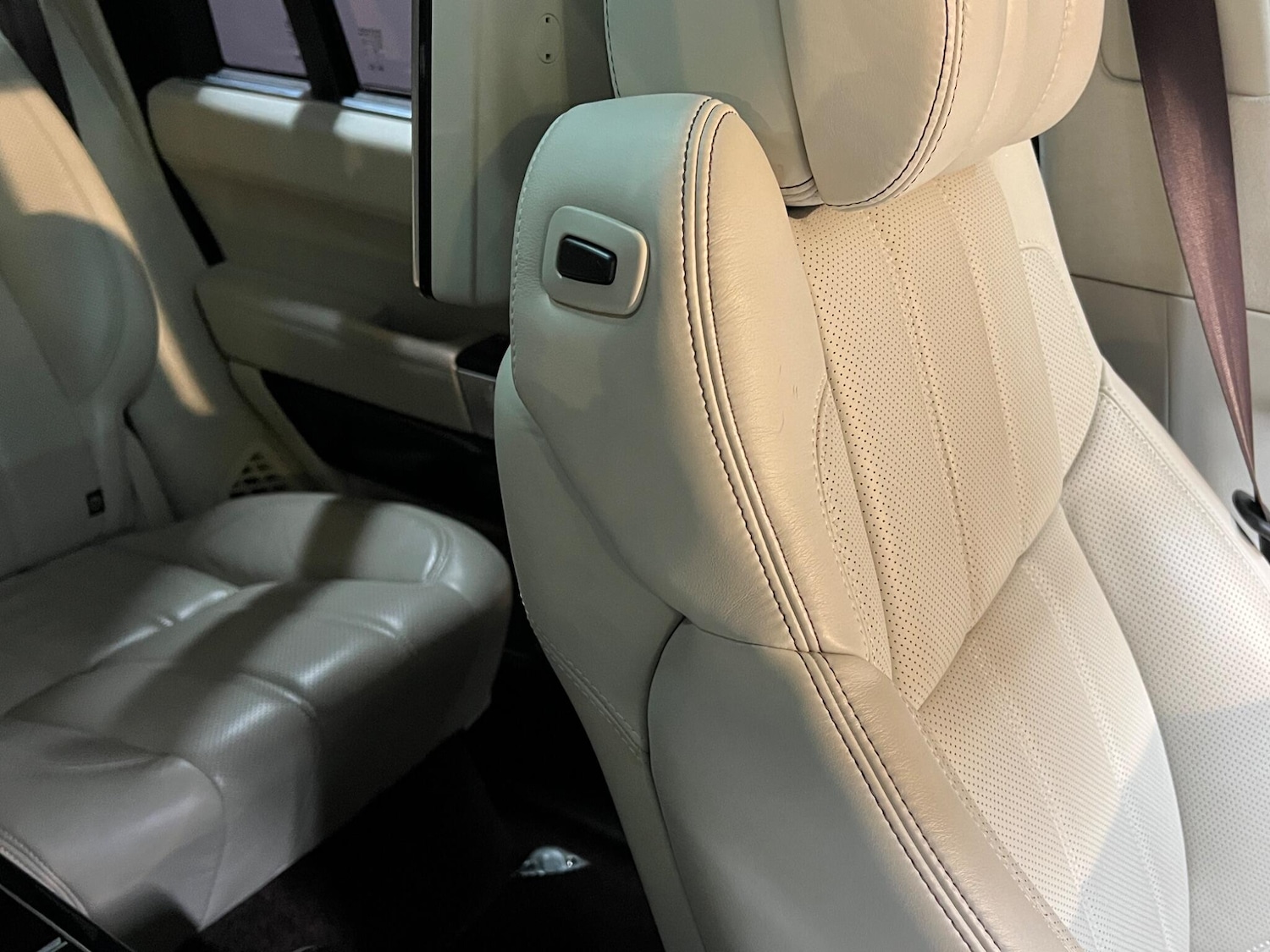 Used Land Rover Range Rover 2017 for sale - 76152576: Photo 27