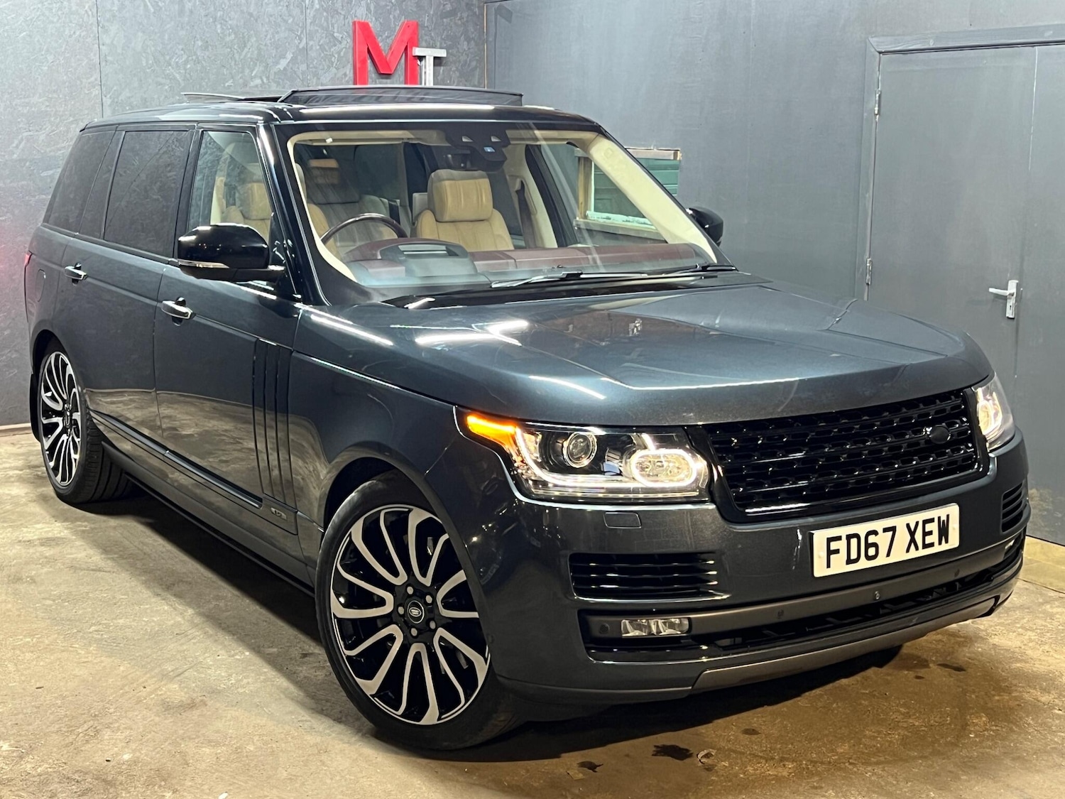 Used Land Rover Range Rover 2017 for sale - 76152576: Photo 6