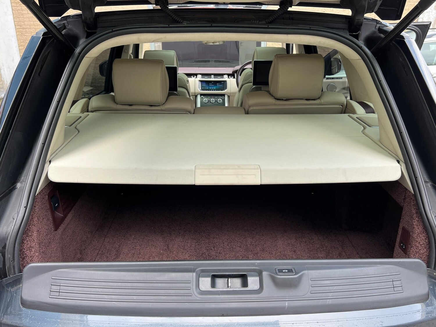 Used Land Rover Range Rover 2017 for sale - 76152576: Photo 74