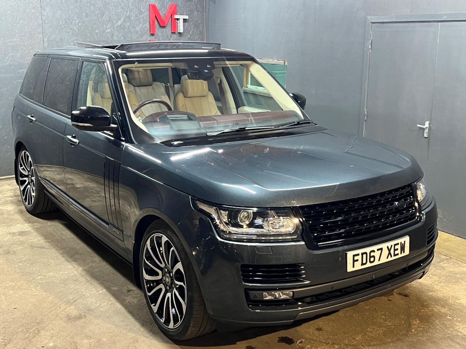 Used Land Rover Range Rover 2017 for sale - 76152576: Photo 8