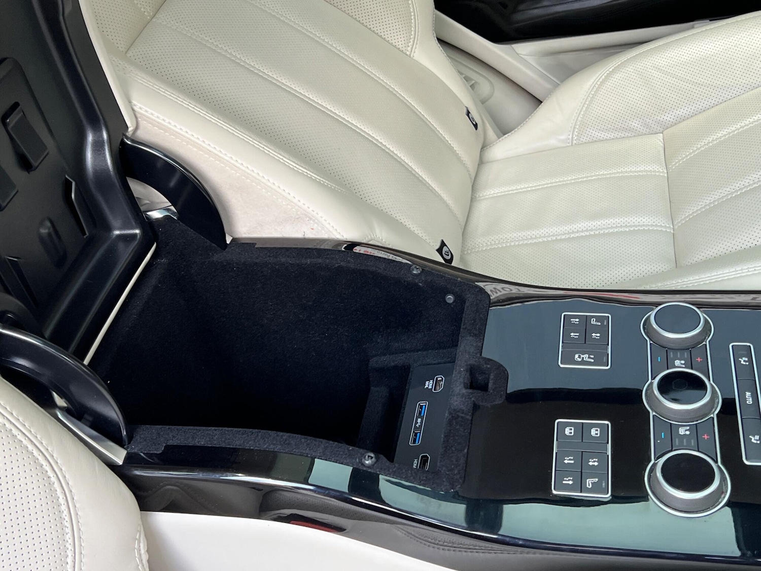 Used Land Rover Range Rover 2017 for sale - 76152576: Photo 87