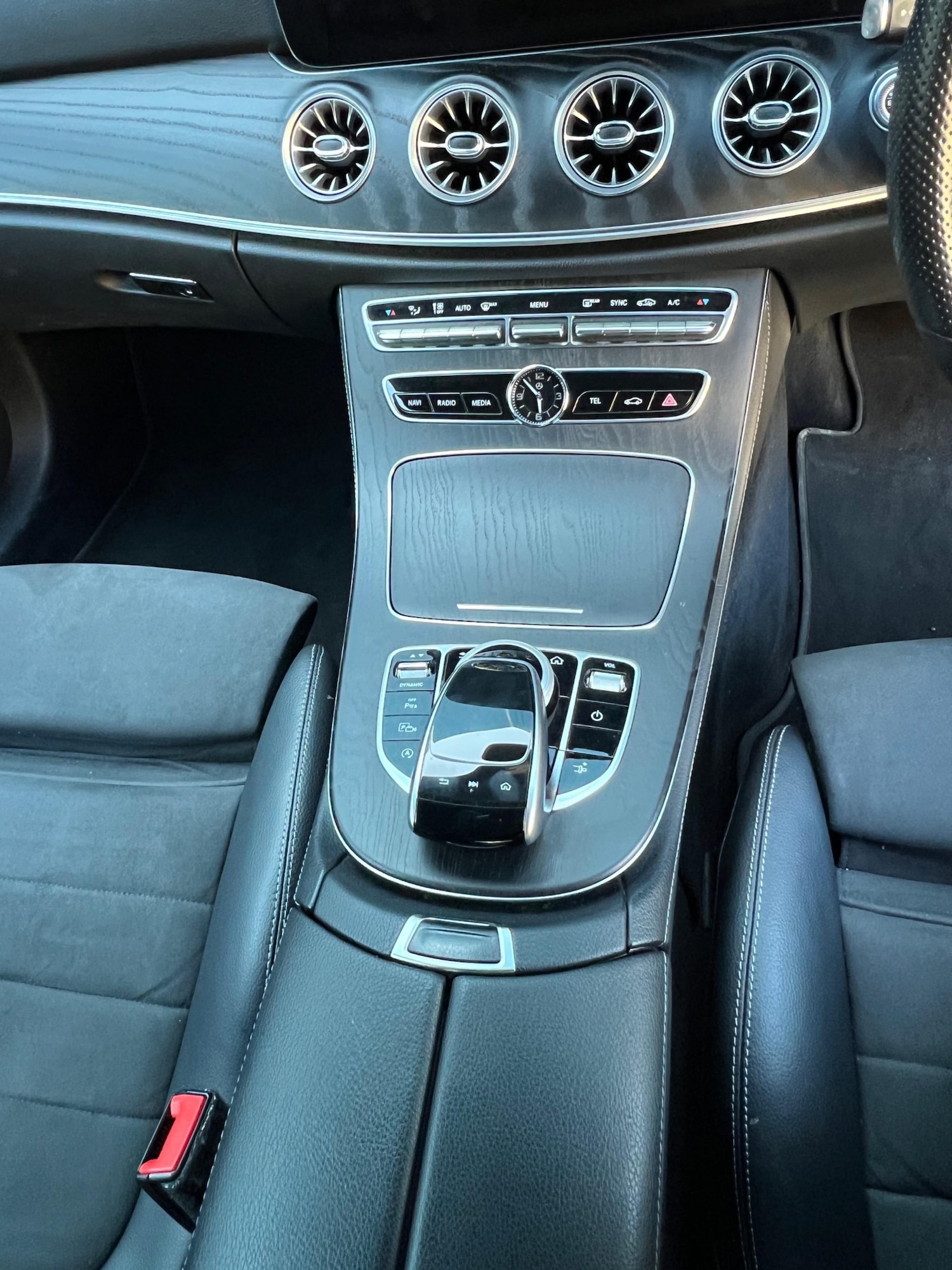 Used Mercedes-Benz E Class 2020 for sale - 76423672: Photo 11