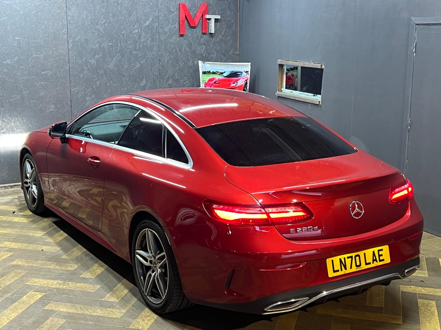 Used Mercedes-Benz E Class 2020 for sale - 76423672: Photo 2