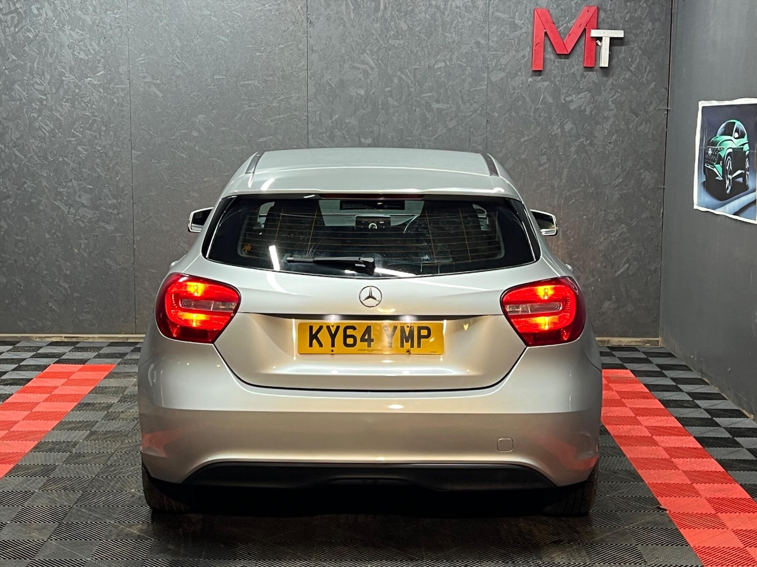 Used Mercedes-Benz A-Class 2014 for sale - 76913924: Photo 12