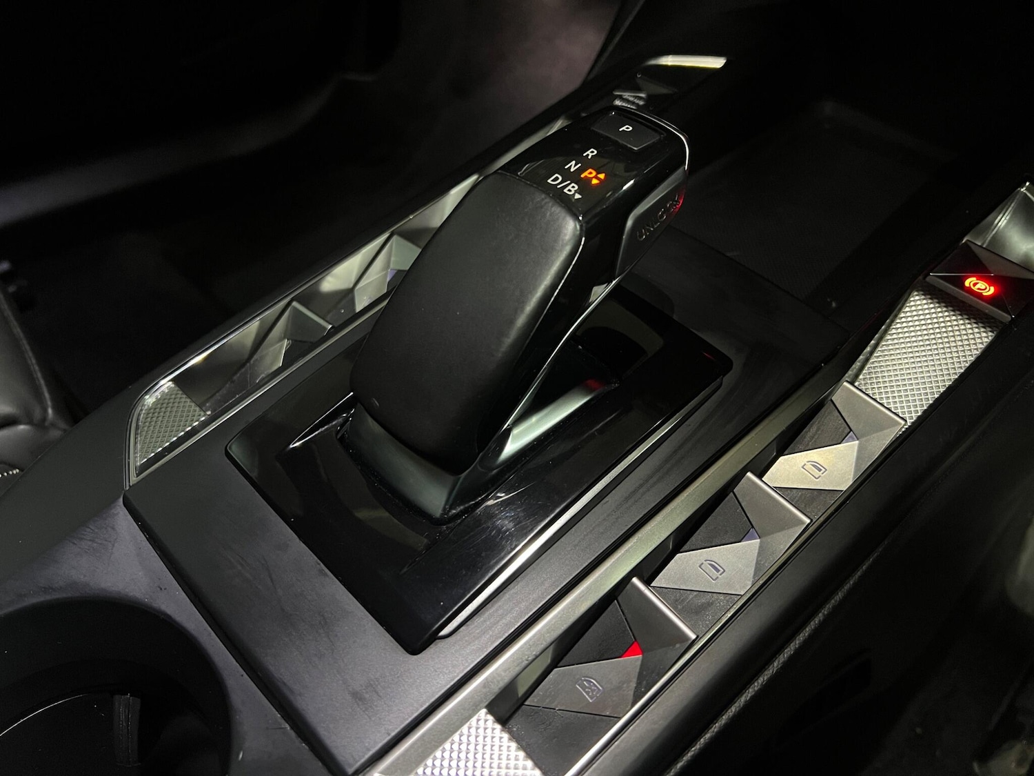 Used DS Automobiles DS 3 2020 for sale - 77684203: Photo 16