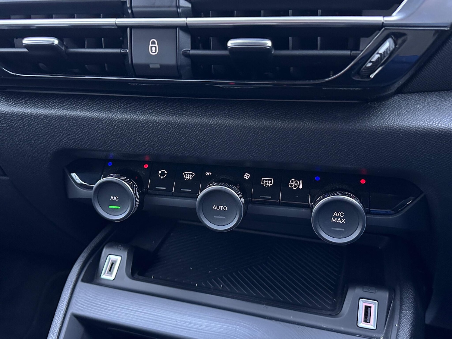 Used Citroen C4 2023 for sale - 77202633: Photo 19