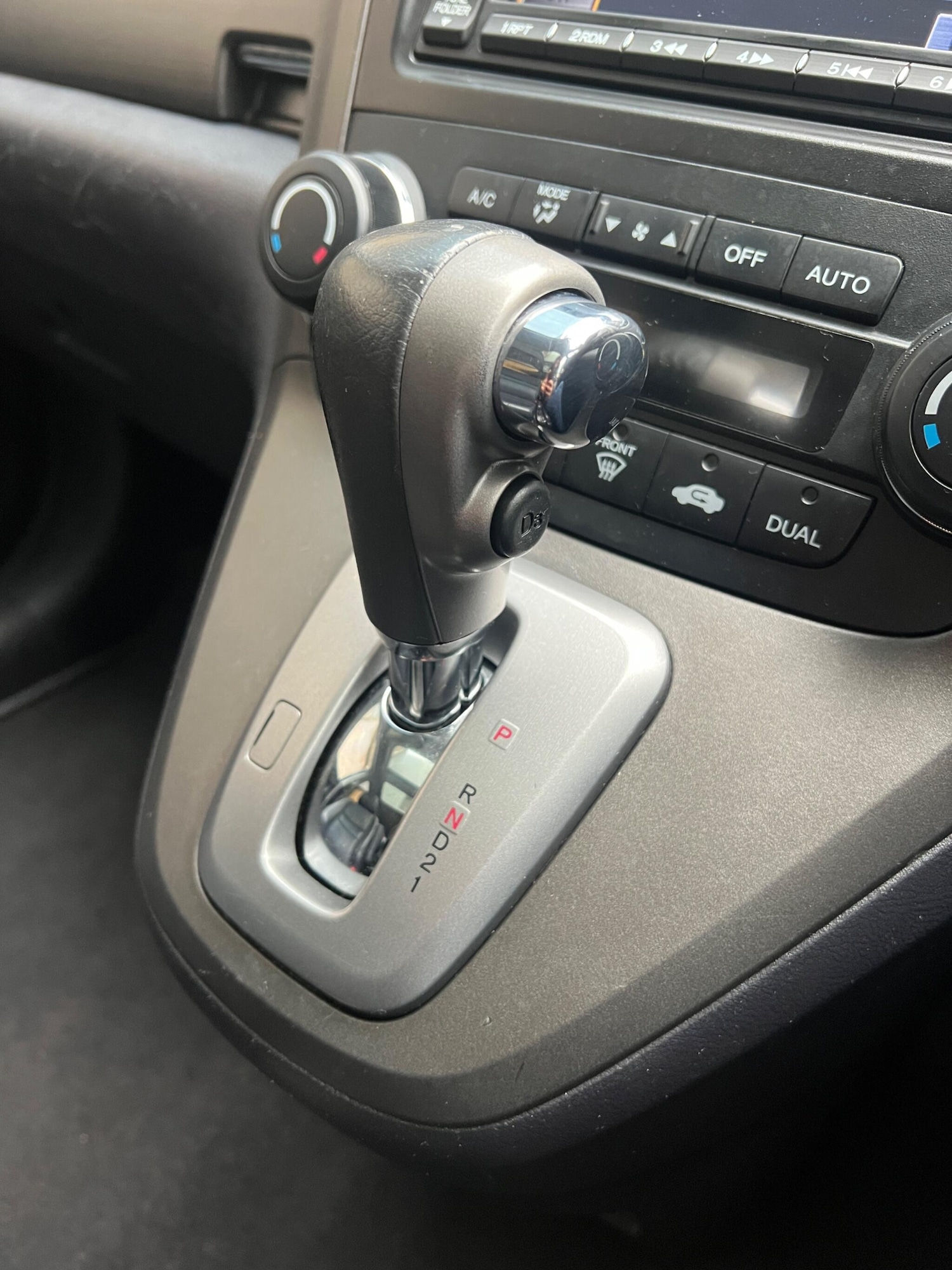 Used Honda CR-V 2010 for sale - 77305452: Photo 11