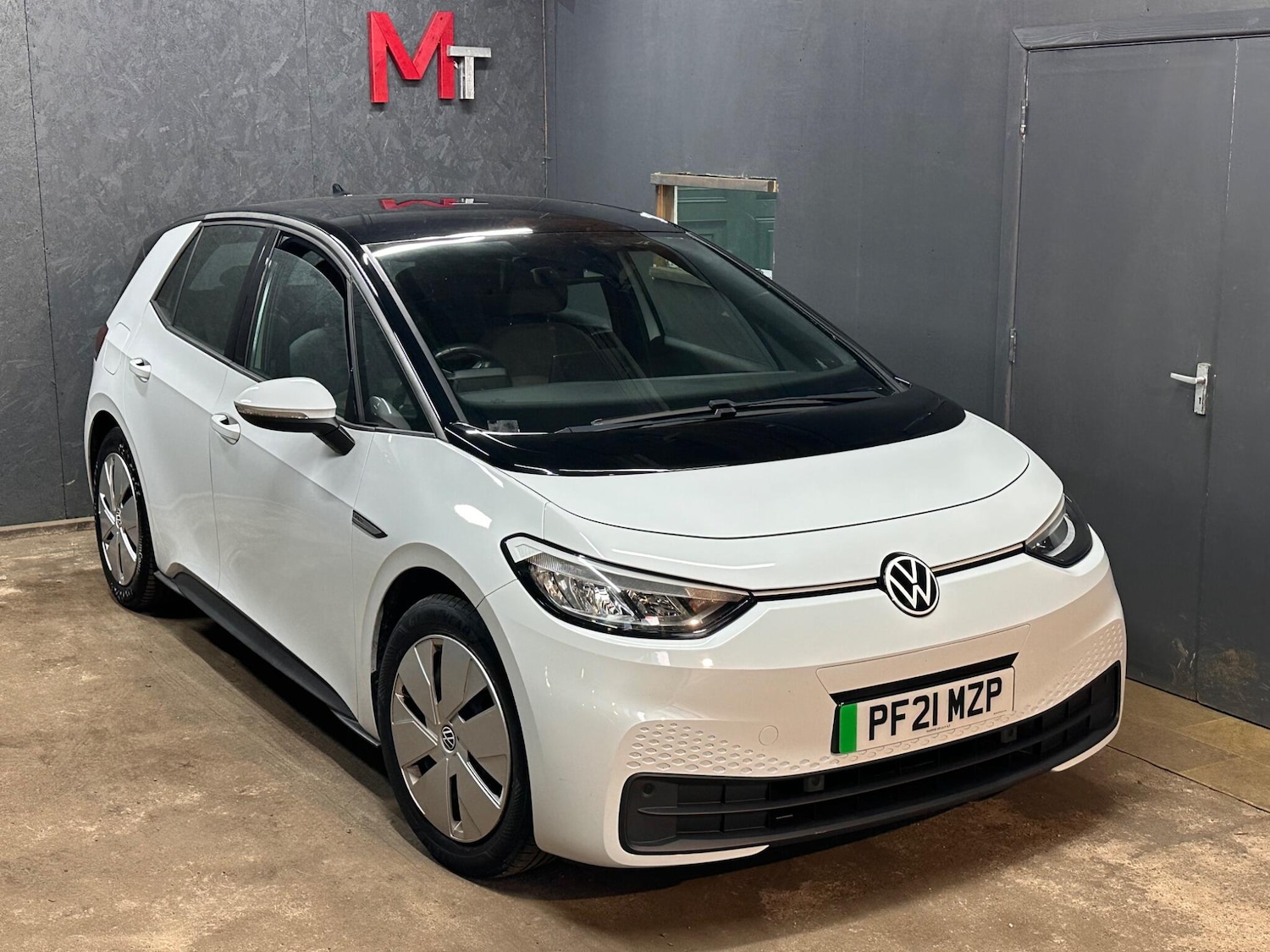 Used Volkswagen ID.3 2021 for sale - 76349095: Photo 1
