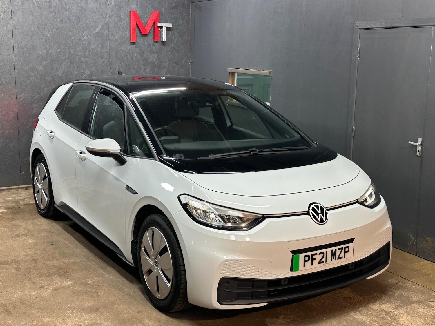 Used Volkswagen ID.3 2021 for sale - 76349095: Photo 2