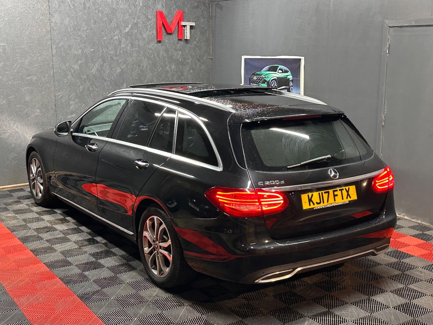 Used Mercedes-Benz C Class 2017 for sale - 76886325: Photo 10