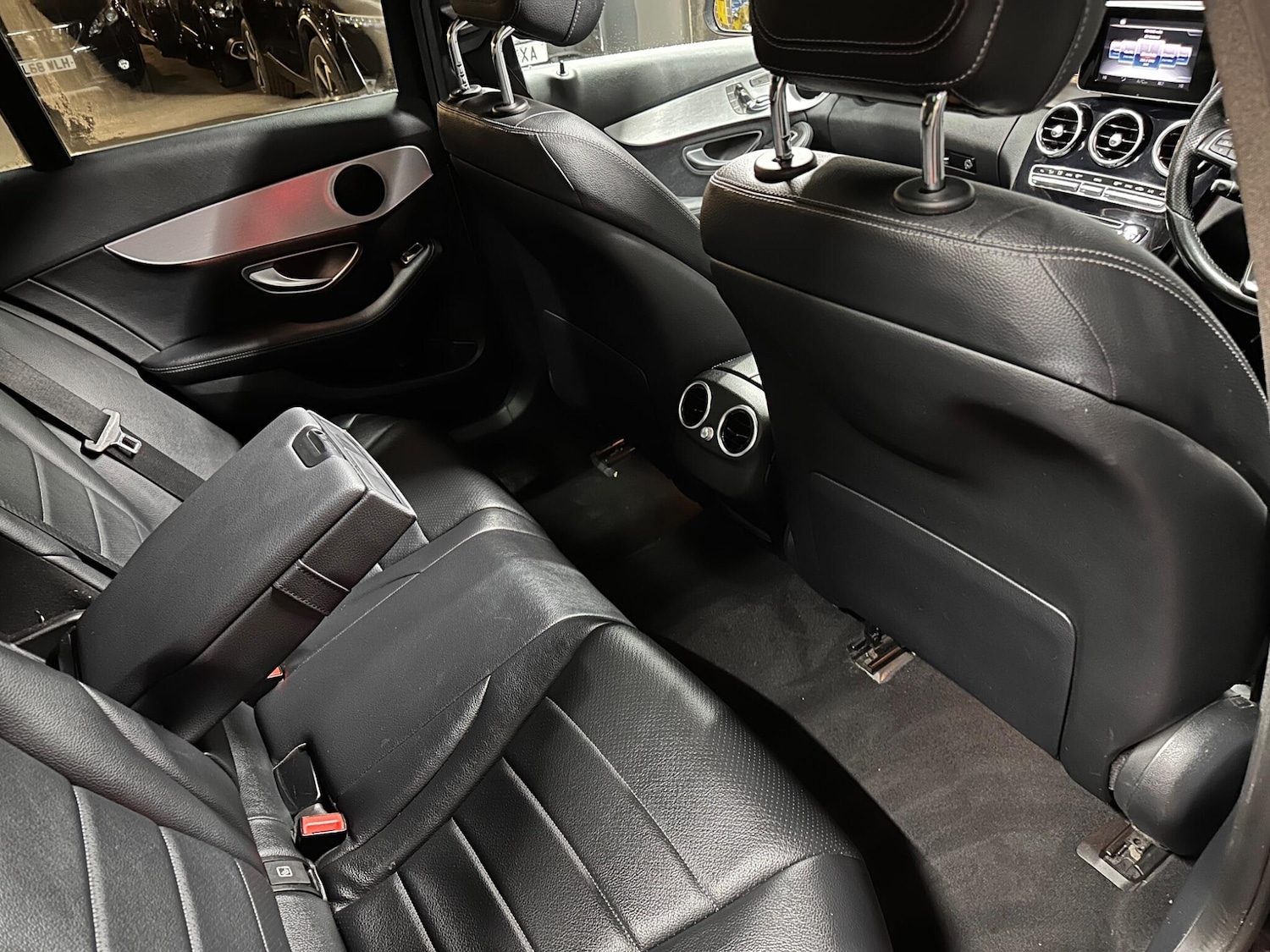 Used Mercedes-Benz C Class 2017 for sale - 76886325: Photo 16