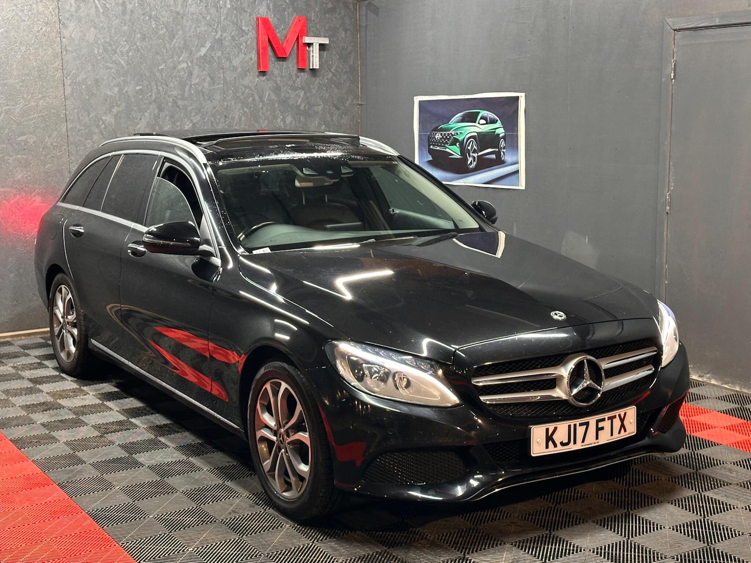 Used Mercedes-Benz C Class 2017 for sale - 76886325: Photo 9