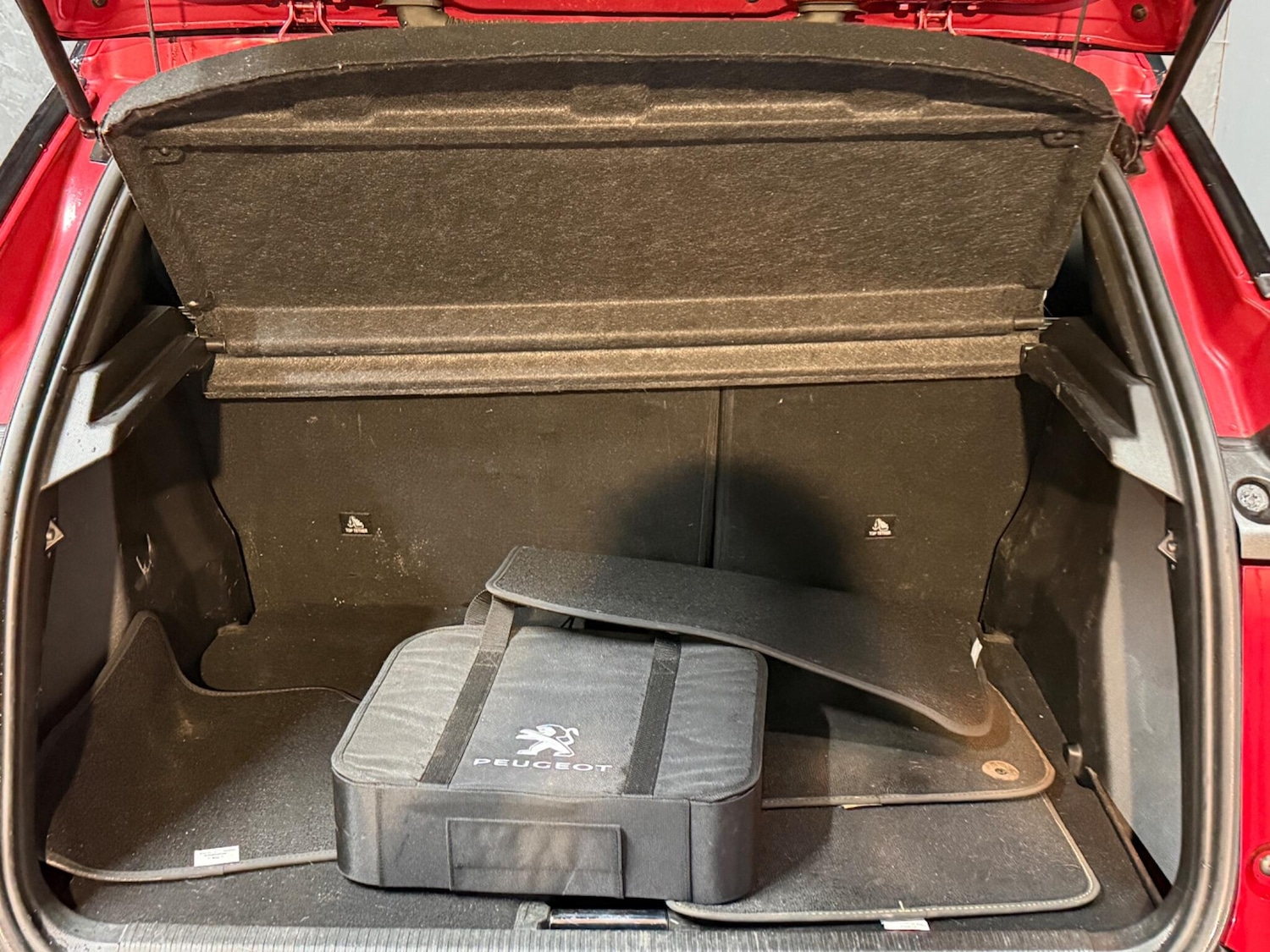 Used Peugeot 2008 2022 for sale - 77993442: Photo 28