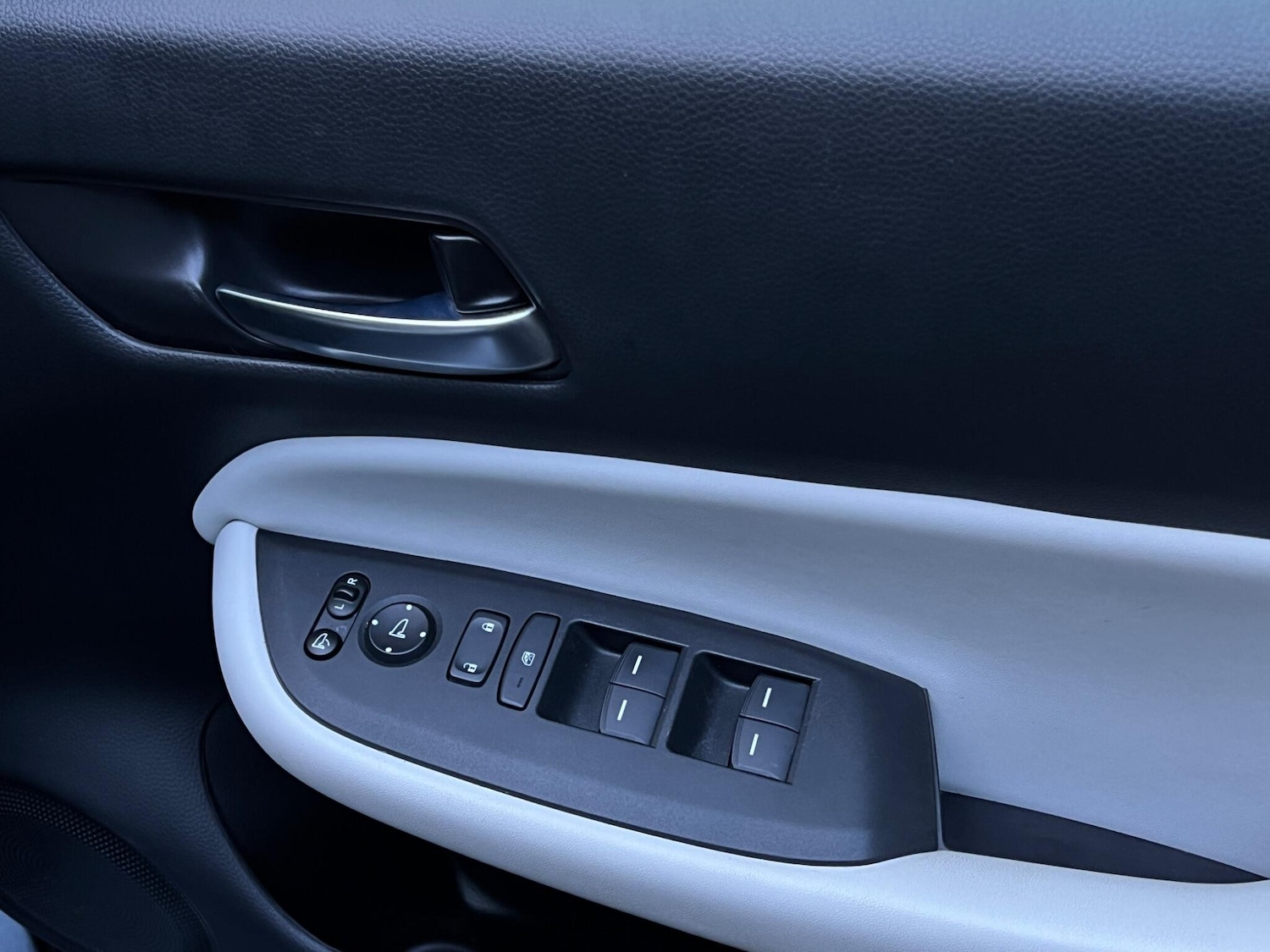 Used Honda Jazz 2020 for sale - 78034998: Photo 24