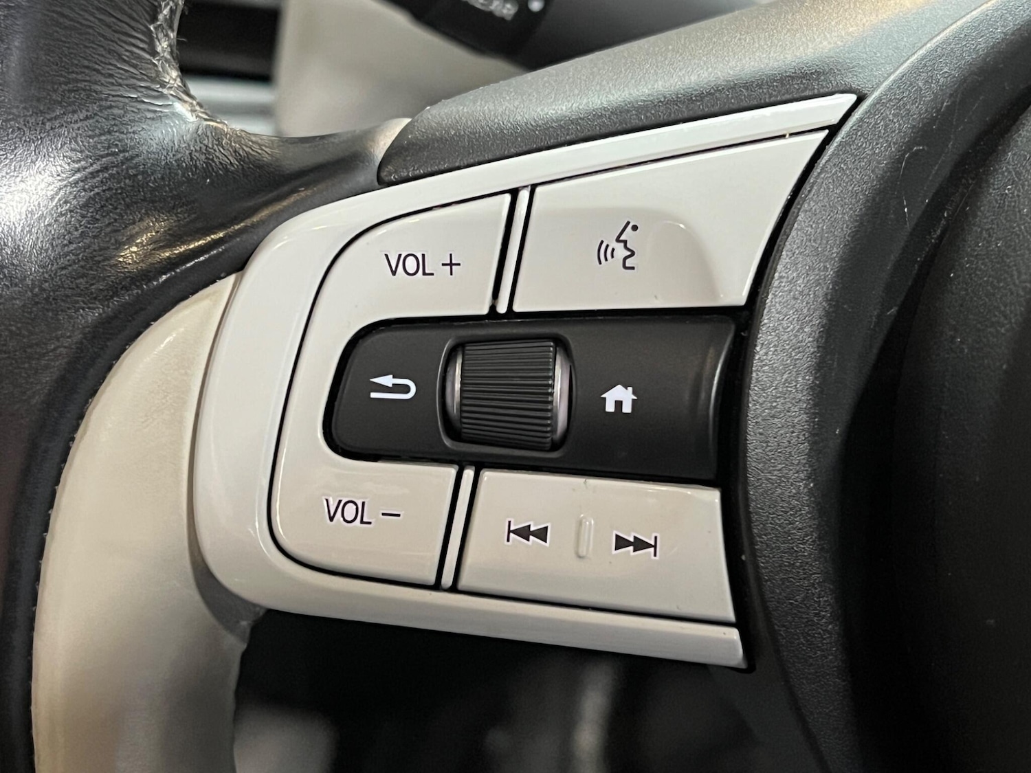 Used Honda Jazz 2020 for sale - 78034998: Photo 32