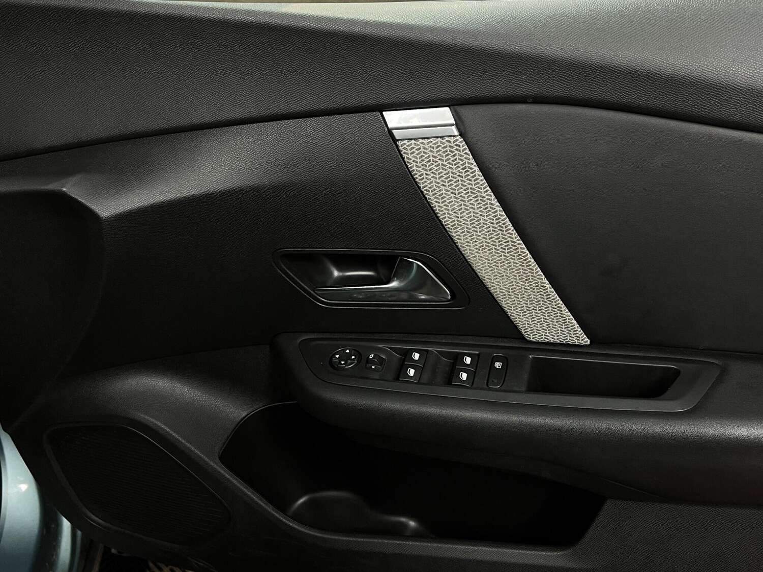 Used Citroen C4 2023 for sale - 77838927: Photo 26